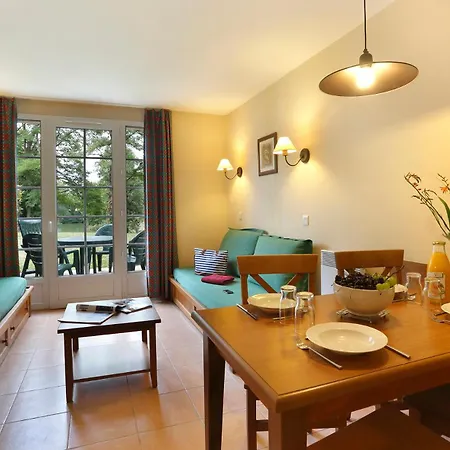Appart 1 Chb Lit Double Dans Jolie Du Lac Apartment Monflanquin